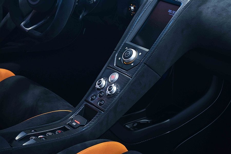 2016 McLaren 675LT LHD