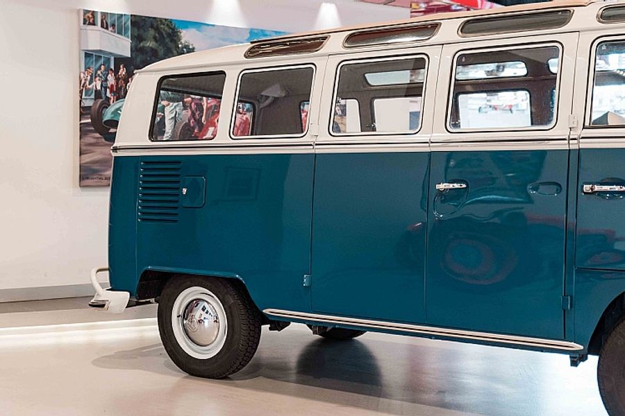 1966 Volkswagen Samba ‘Split-Screen’ Microbus